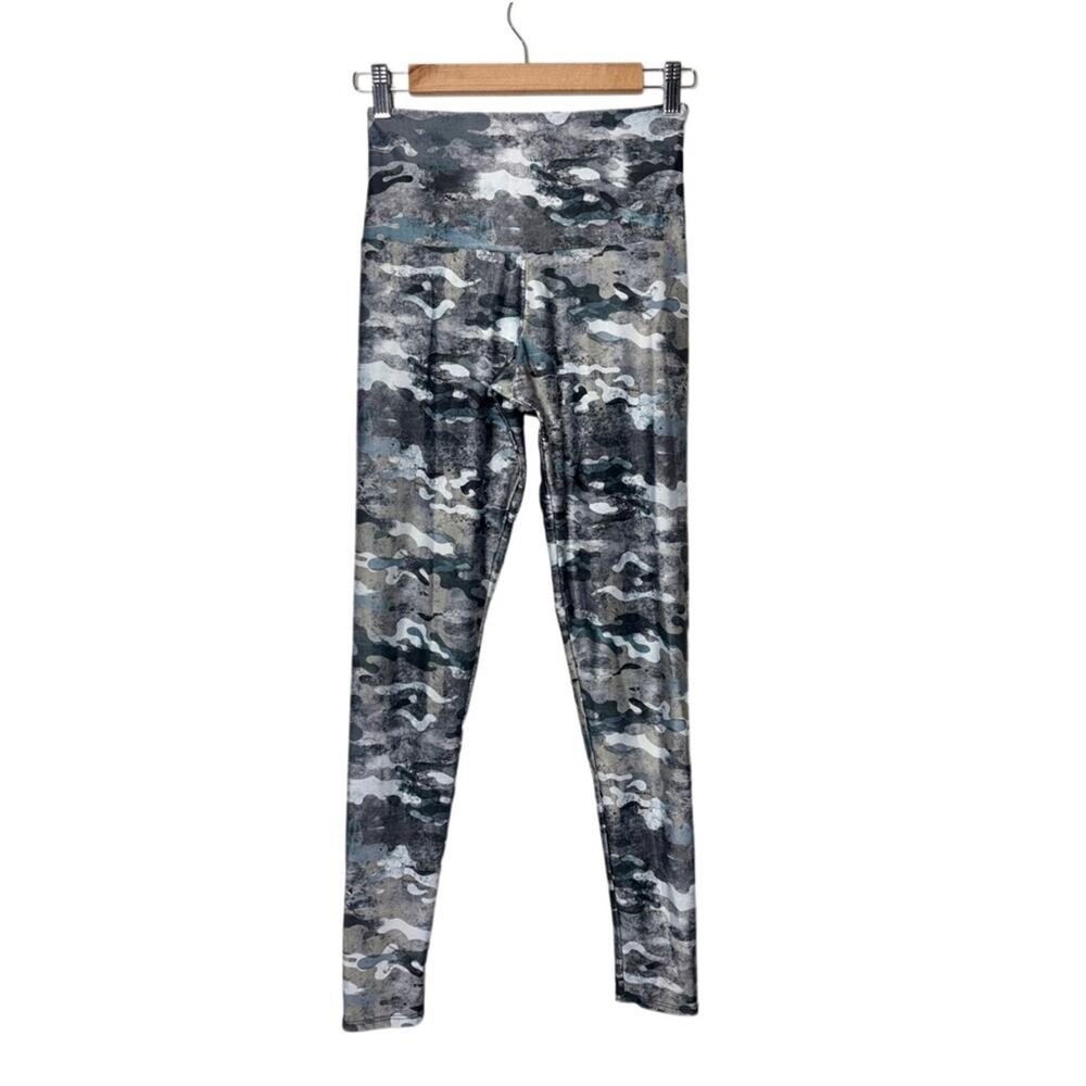 Onzie flow High Rise Legging Marble Camo blue,gray,white,black women's size S/M